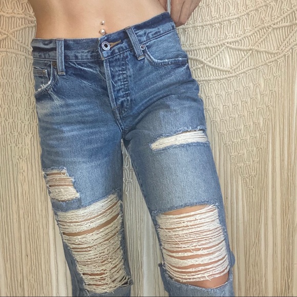 Lucky Brand Jeans distressed by hand🍒 - Picture 3 of 5